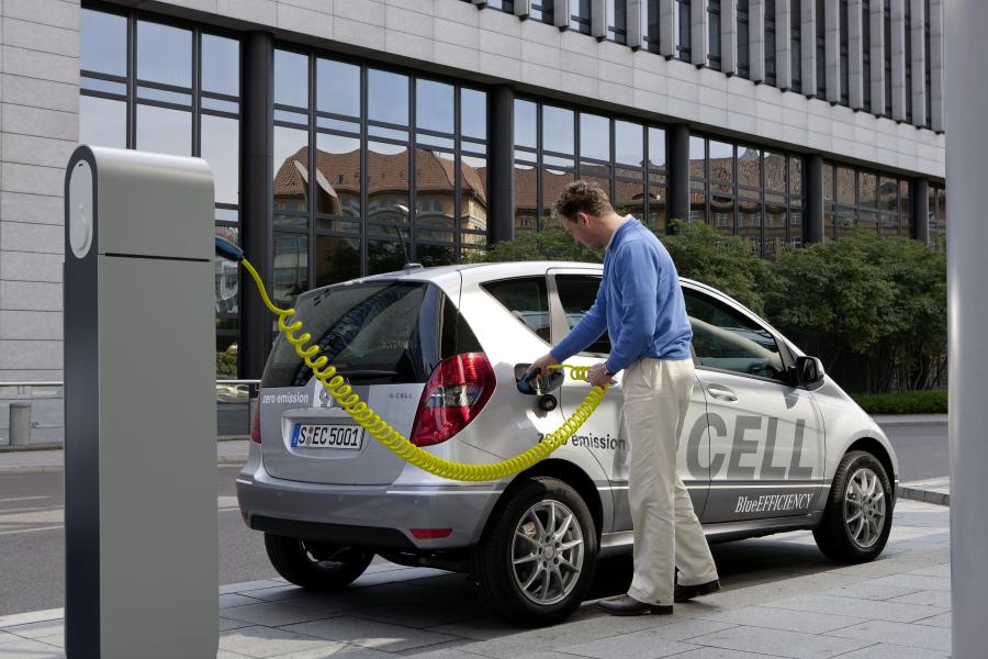  Mercedes-Benz A-Class E-Cell 2010 года  (фото 25 из 35)